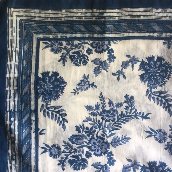 VTG ANOKHI SCARF IN CORNFLOWER BLUE - Picture 6 of 11